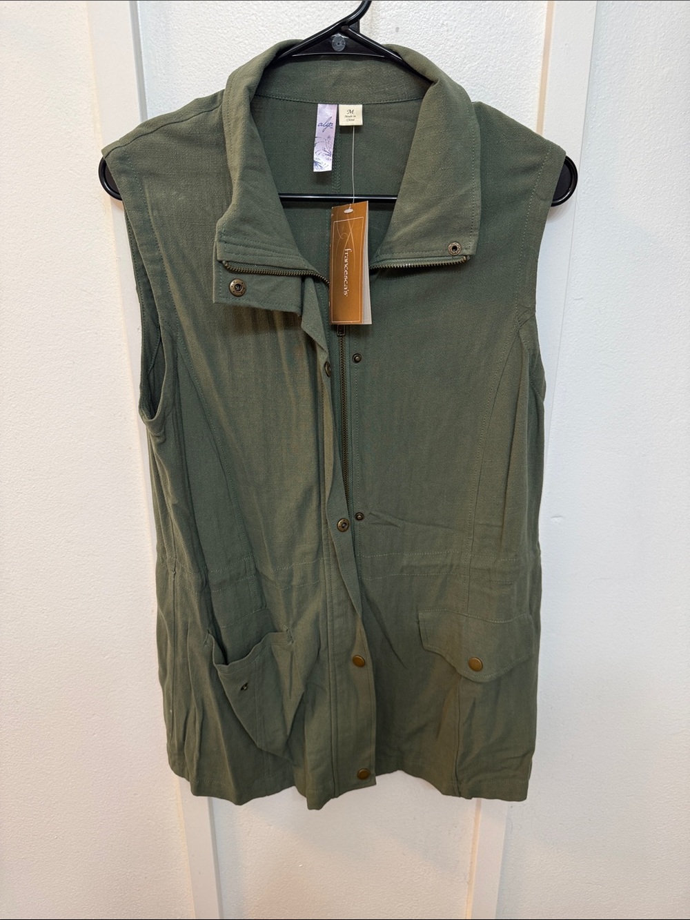 Alya Olive Green Utility Vest with Snap Pockets